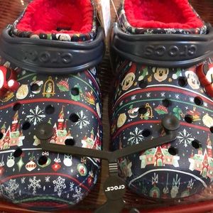 Disney Crocs Brand New Lined, Christmas/Mickey